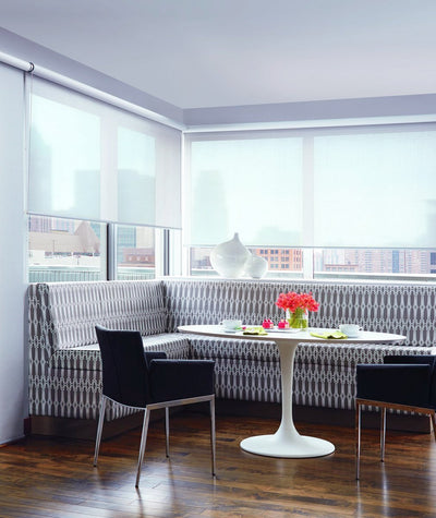 Hunter Douglas Screen Shade Roller Blind in Sudbury Dining Room Window