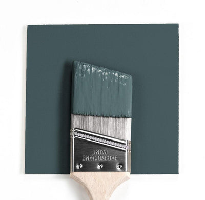 Benjamin Moore Colour HC-133 Yorktowne Green wet, dry colour sample.