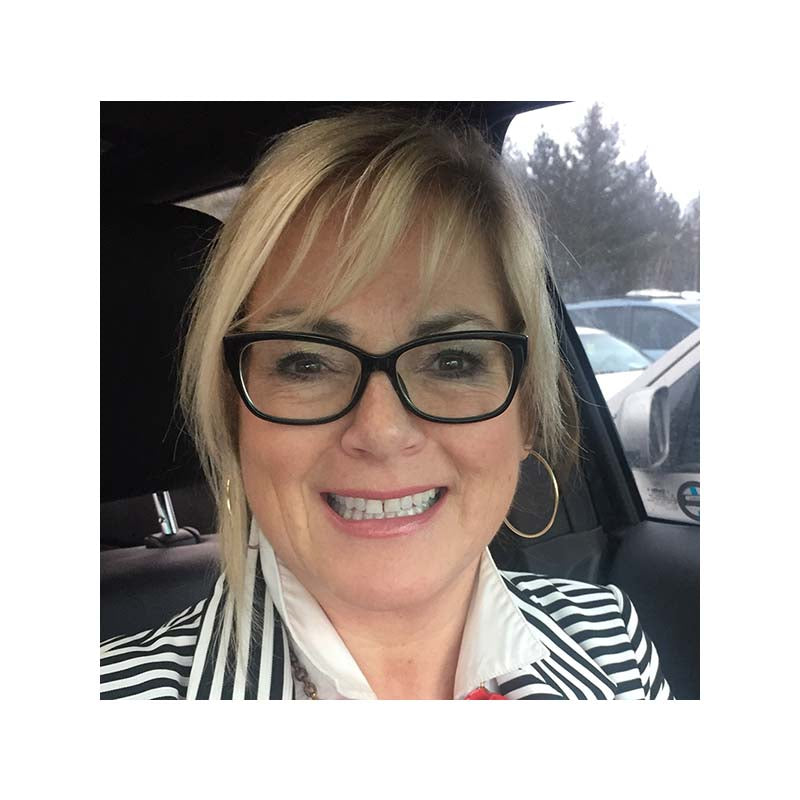 Anne Connelly from style +stage local Sudbury home stager